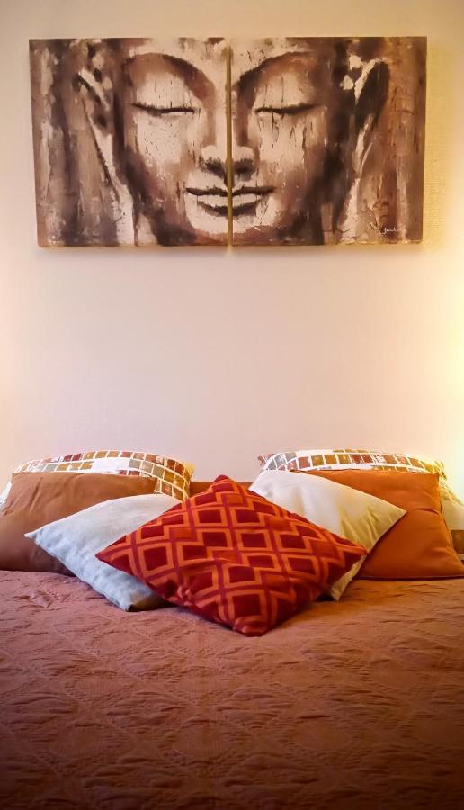 Le Bonnet De Nuit Bed and Breakfast Chalmoux Exteriör bild