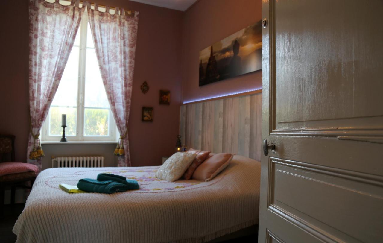 Le Bonnet De Nuit Bed and Breakfast Chalmoux Exteriör bild